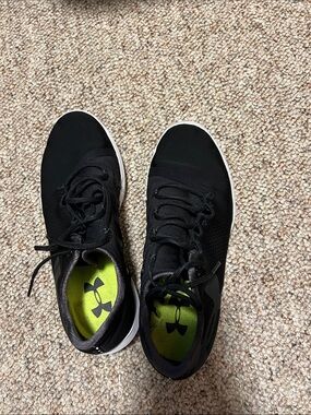 Under Armour Black Athletic Shoes with Neon Green Insoles